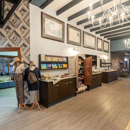 Gondwana Etosha Safari Lodge Okaukuejo Eksteriør billede