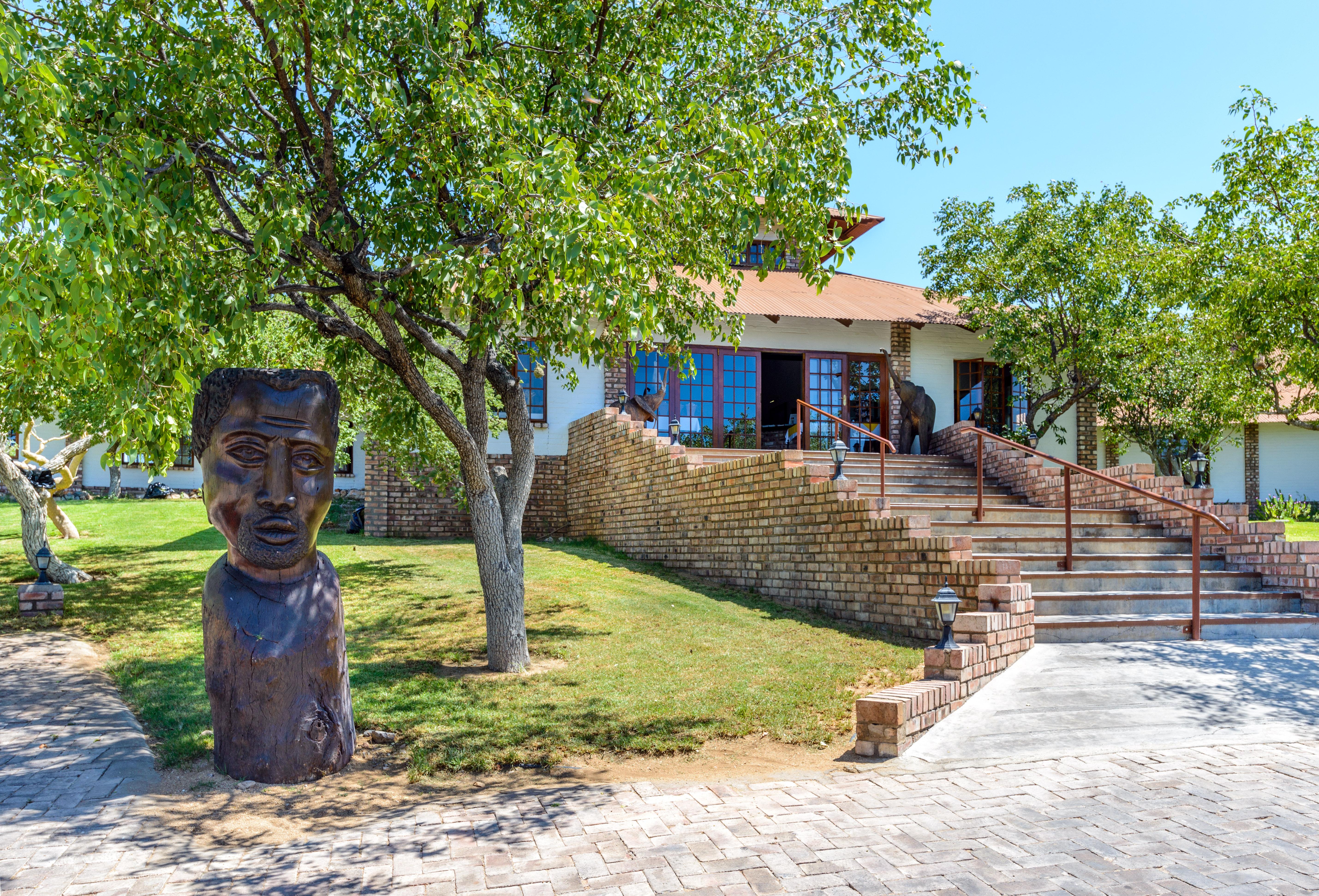 Gondwana Etosha Safari Lodge Okaukuejo Eksteriør billede