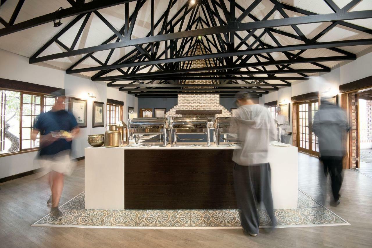 Gondwana Etosha Safari Lodge Okaukuejo Eksteriør billede