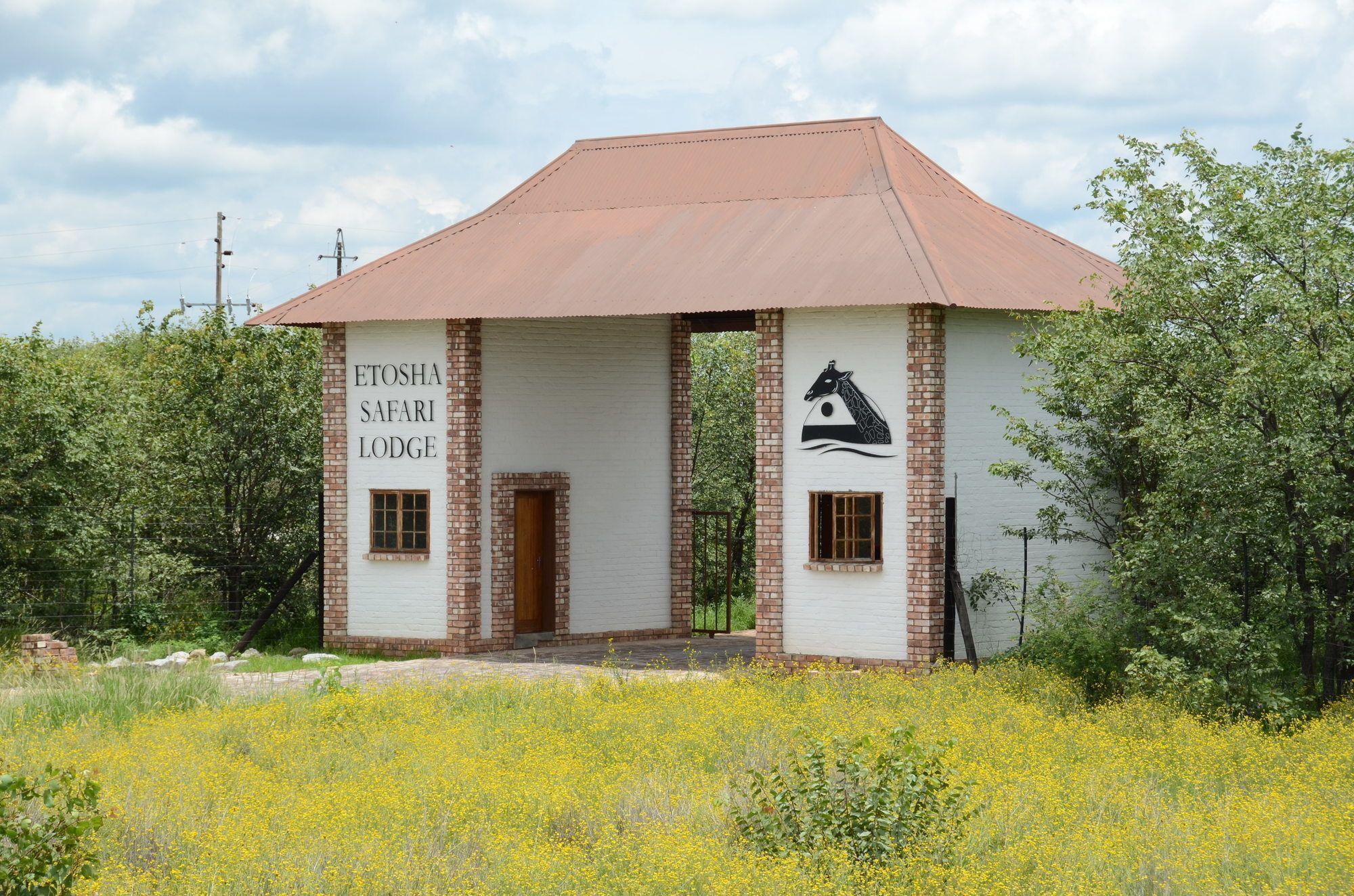 Gondwana Etosha Safari Lodge Okaukuejo Eksteriør billede
